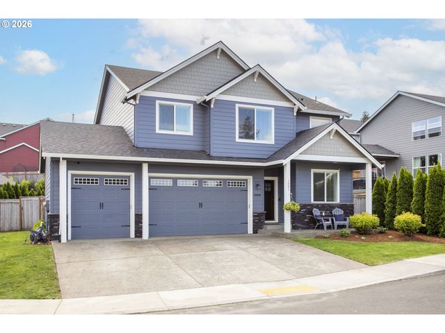 1001 Ne REGAN HILL Loop, Estacada, OR 97023