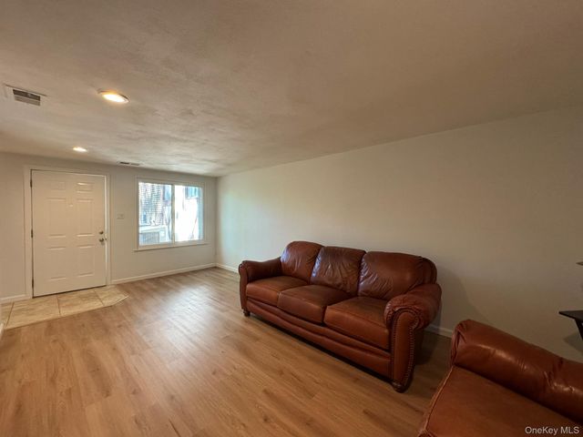 233 Sagamore Hills Drive, Port Jefferson Station, NY 11776