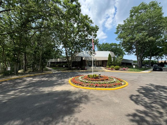 233 Sagamore Hills Drive, Port Jefferson Station, NY 11776