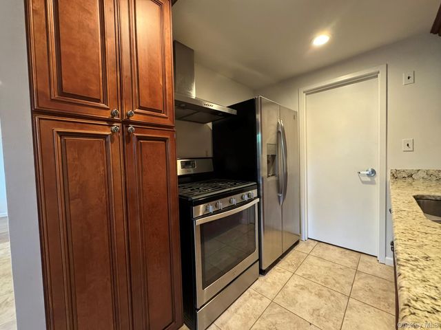 233 Sagamore Hills Drive, Port Jefferson Station, NY 11776
