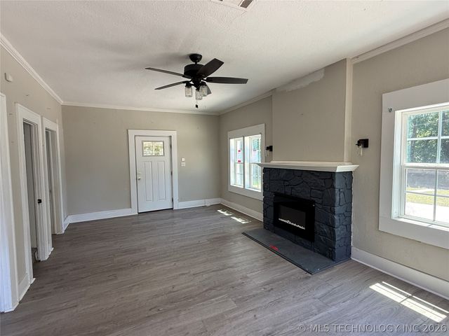 803 W Wichita Avenue, Cleveland, OK 74020
