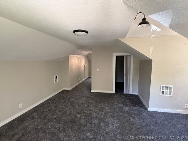 803 W Wichita Avenue, Cleveland, OK 74020