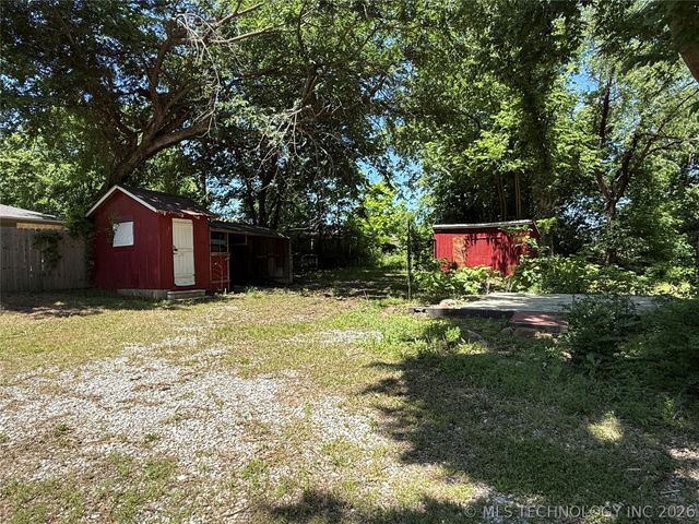 803 W Wichita Avenue, Cleveland, OK 74020