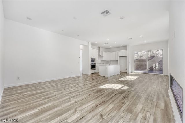 90 Ibiza Lake Drive, Henderson, NV 89011