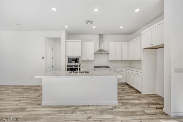 90 Ibiza Lake Drive, Henderson, NV 89011