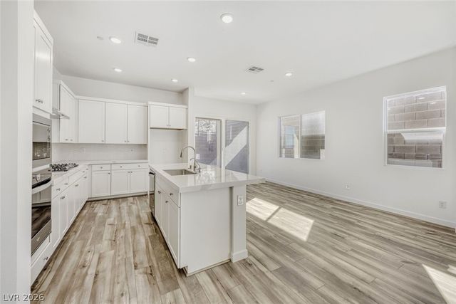 90 Ibiza Lake Drive, Henderson, NV 89011