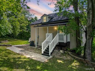 222 N 2nd Street, De Soto, MO 63020