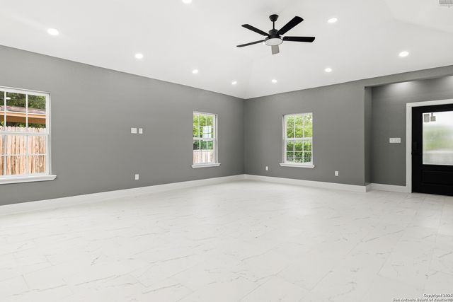 107 ALICIA AVENUE, San Antonio, TX 78228