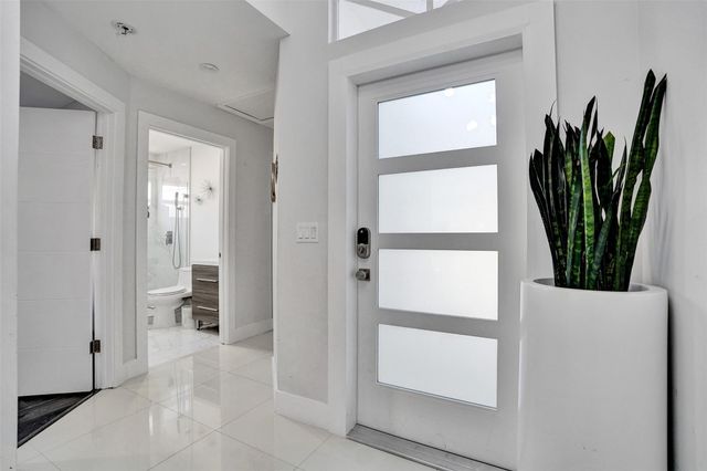 1451 NW 47th Avenue, Coconut Creek, FL 33063