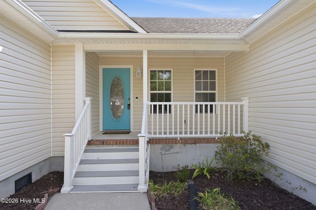 324 Ash Road, Southport, NC 28461