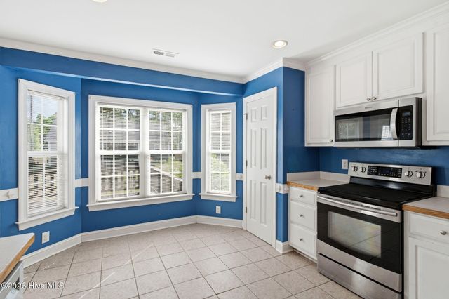 324 Ash Road, Southport, NC 28461