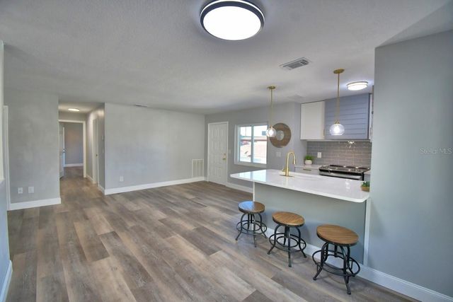 626 PAVARE COURT 626, Winter Haven, FL 33884