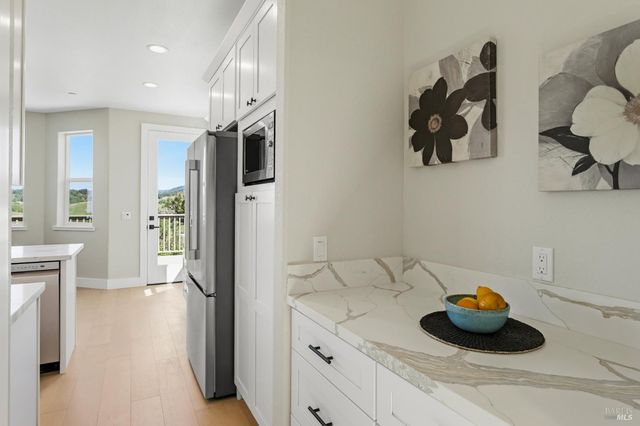 400 Tehuacan Rd, Ukiah, CA 95482