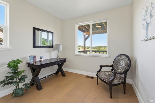 400 Tehuacan Rd, Ukiah, CA 95482