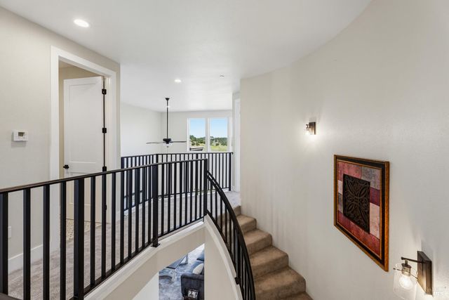 400 Tehuacan Rd, Ukiah, CA 95482