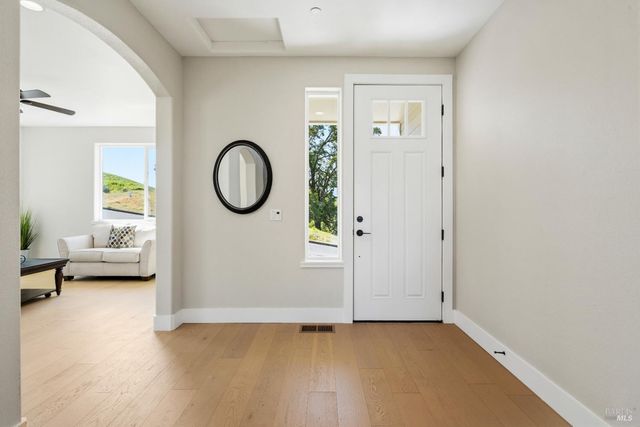 400 Tehuacan Rd, Ukiah, CA 95482