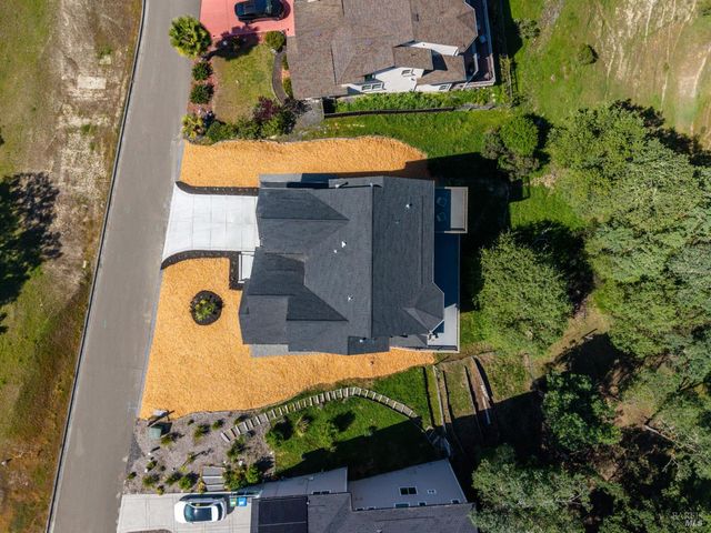 400 Tehuacan Rd, Ukiah, CA 95482