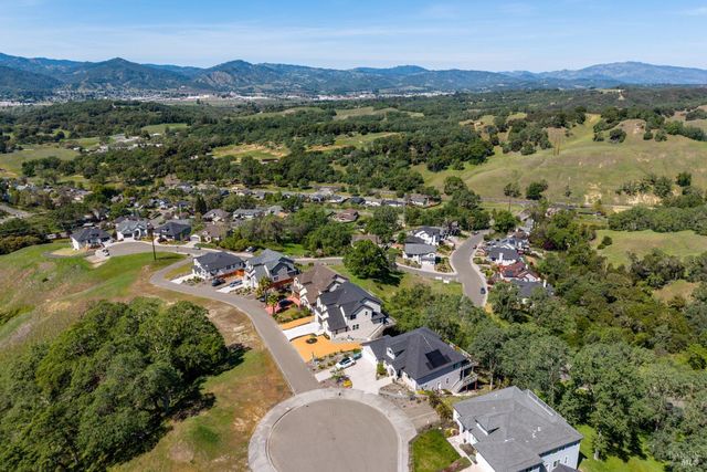 400 Tehuacan Rd, Ukiah, CA 95482