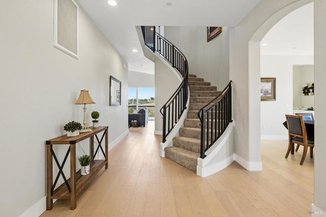 400 Tehuacan Rd, Ukiah, CA 95482