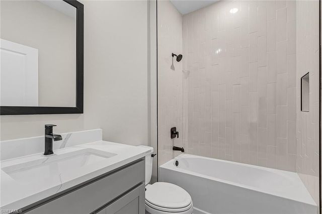 219 SE 5th AVE, Cape Coral, FL 33990