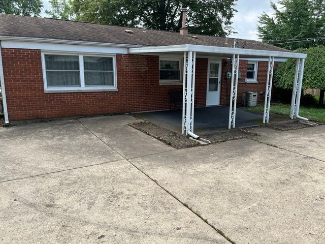 725 Hile Lane, Englewood, OH 45322