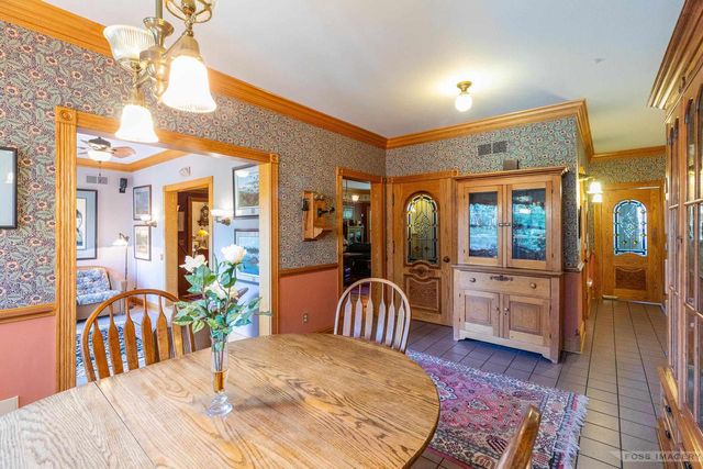 6 Pebble Beach Circle, Madison, WI 53717