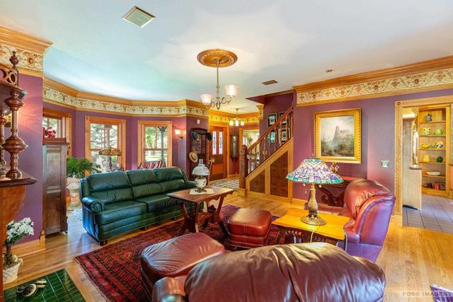 6 Pebble Beach Circle, Madison, WI 53717