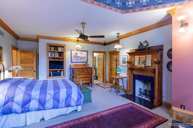 6 Pebble Beach Circle, Madison, WI 53717
