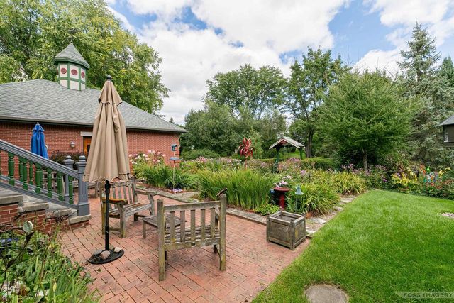 6 Pebble Beach Circle, Madison, WI 53717