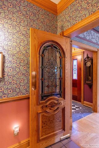 6 Pebble Beach Circle, Madison, WI 53717