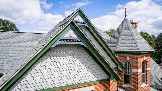 6 Pebble Beach Circle, Madison, WI 53717