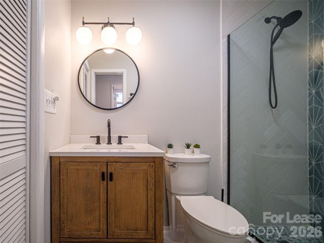 2515 Thornton Road, Charlotte, NC 28208