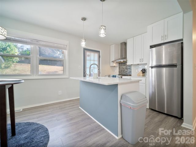 2515 Thornton Road, Charlotte, NC 28208