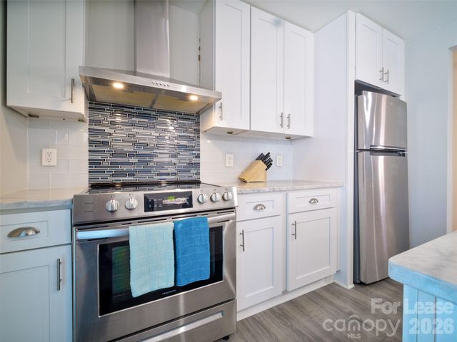 2515 Thornton Road, Charlotte, NC 28208