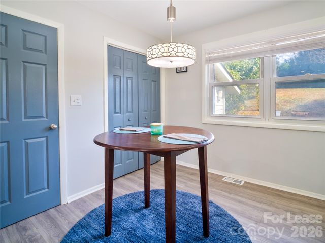 2515 Thornton Road, Charlotte, NC 28208