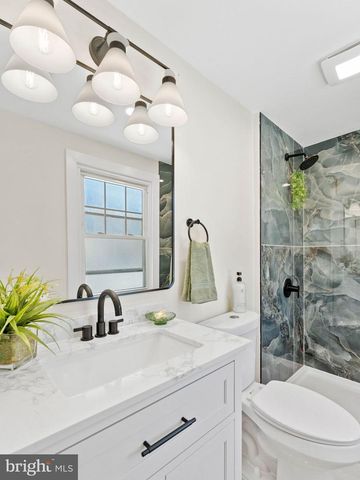 244 EVERGREEN DR, Willingboro, NJ 08046