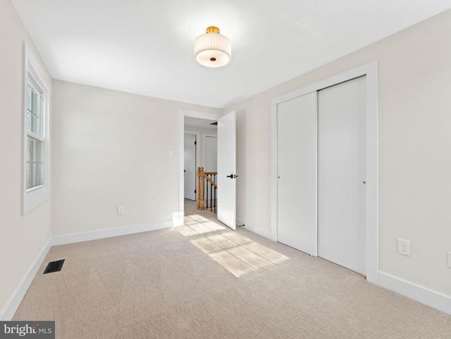 244 EVERGREEN DR, Willingboro, NJ 08046