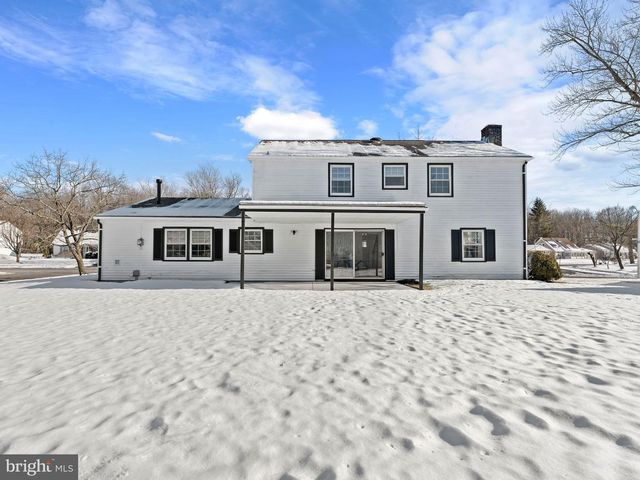 244 EVERGREEN DR, Willingboro, NJ 08046