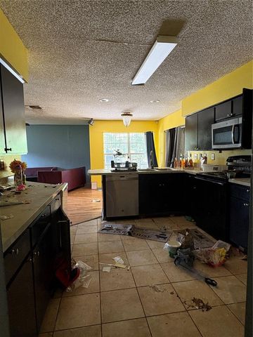 4951 JOHN WESLEY PLACE, Plant City, FL 33567