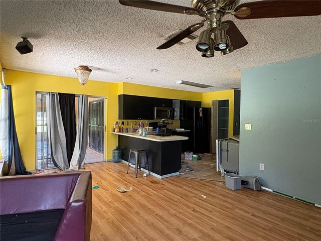 4951 JOHN WESLEY PLACE, Plant City, FL 33567