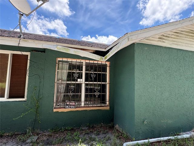 4951 JOHN WESLEY PLACE, Plant City, FL 33567