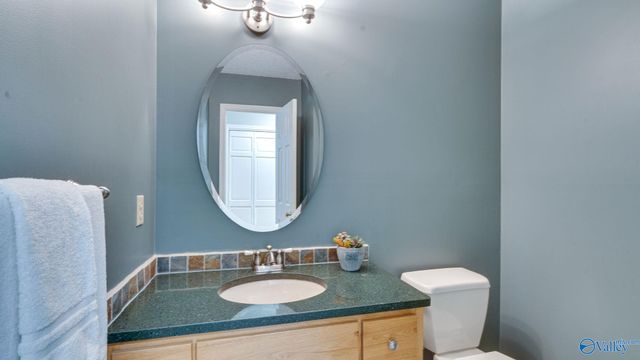 10312 Essex Drive SW, Huntsville, AL 35803