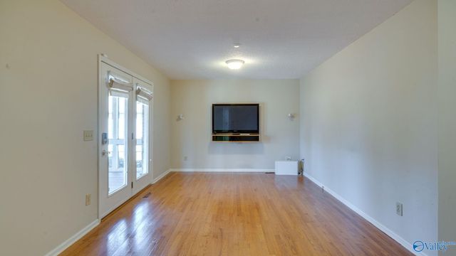 10312 Essex Drive SW, Huntsville, AL 35803