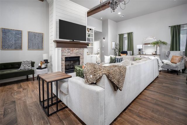 1626 High Ridge Drive, Blanchard, OK 73010