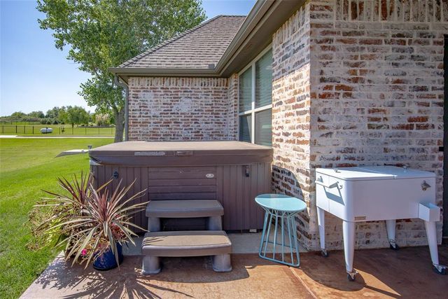 1626 High Ridge Drive, Blanchard, OK 73010
