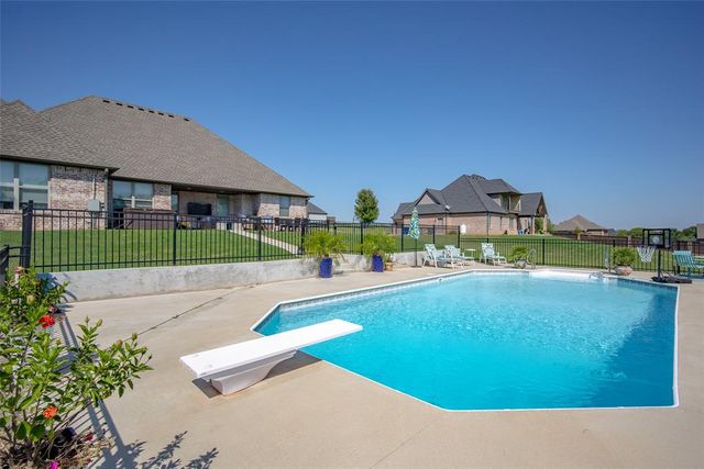 1626 High Ridge Drive, Blanchard, OK 73010