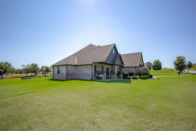 1626 High Ridge Drive, Blanchard, OK 73010