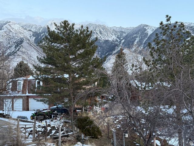 7 ROLLINGWOOD LN, Sandy, UT 84092