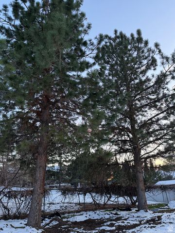 7 ROLLINGWOOD LN, Sandy, UT 84092