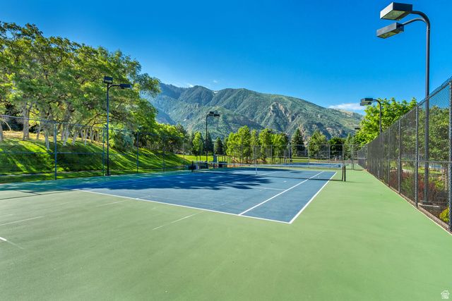 7 ROLLINGWOOD LN, Sandy, UT 84092